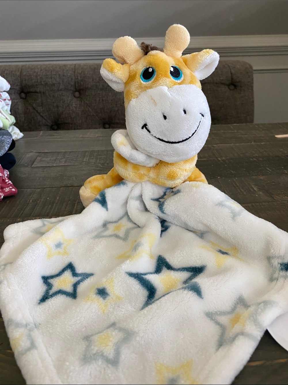 Little Beginnings Giraffe Star-Print Security Blanket for Kids - White & Yellow